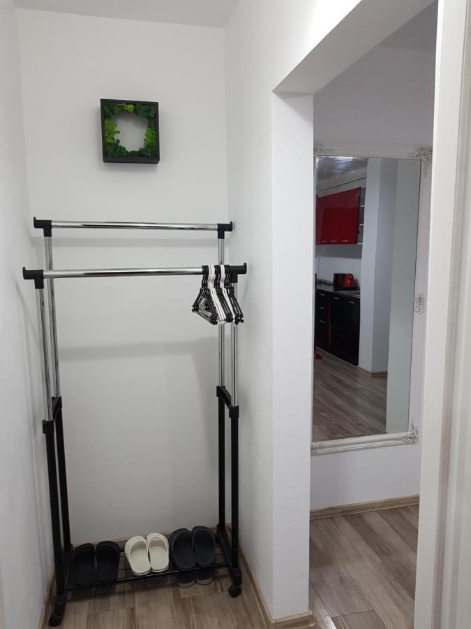 Mary Apartment Galaţi Exteriör bild