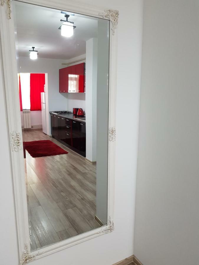 Mary Apartment Galaţi Exteriör bild